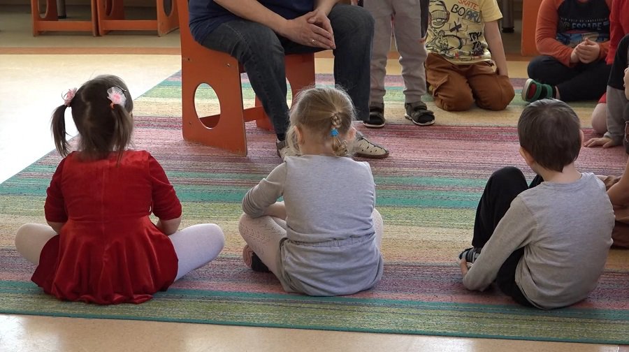 Детсад «Gintarėlis»: проект STEAM поможет взрастить пытливые умы (видео) - В Висагинасе