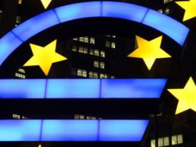 Опрос: введение евро поддерживают полмиллиона жителей Латвии - Литва и страны Балтии