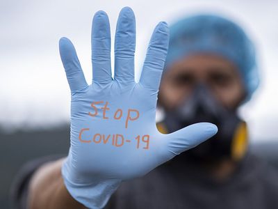 Премьер-министр просит Конференцию епископов Литвы не возобновлять пока богослужение в костелах - Литва и страны Балтии