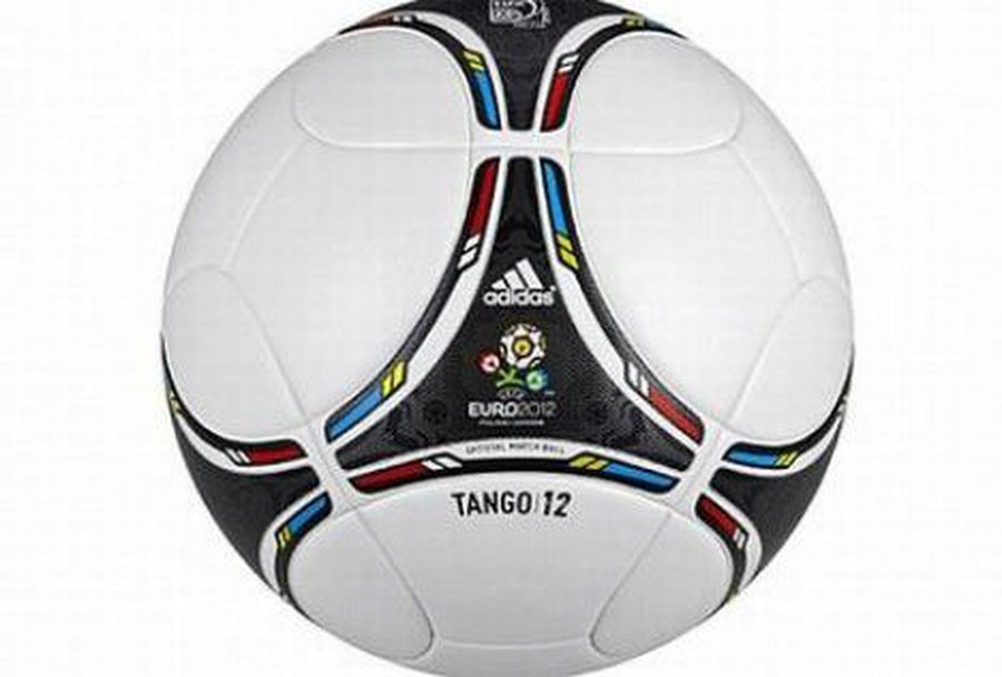 Россия узнала соперников по Евро-2012
                                                                                                 - Культурные и спортивные мероприятия