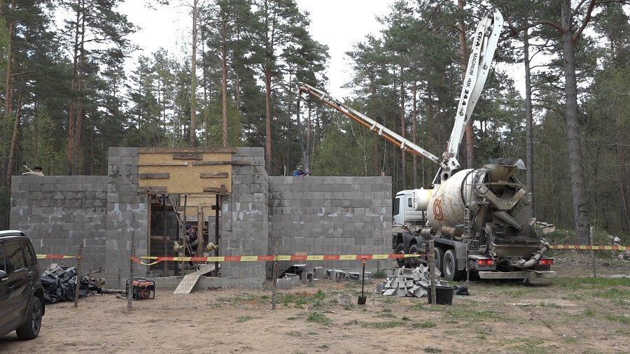 Новости со стройплощадки Висагинского старообрядческого храма (видео) - В Висагинасе