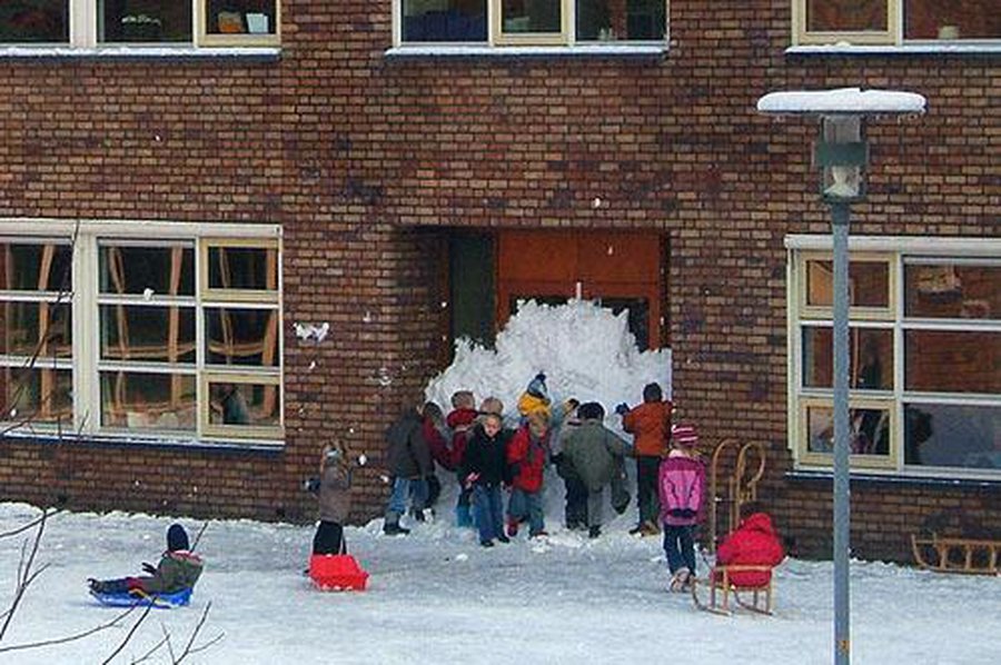 В сильные морозы дети не должны ходить в школу - Литва и страны Балтии