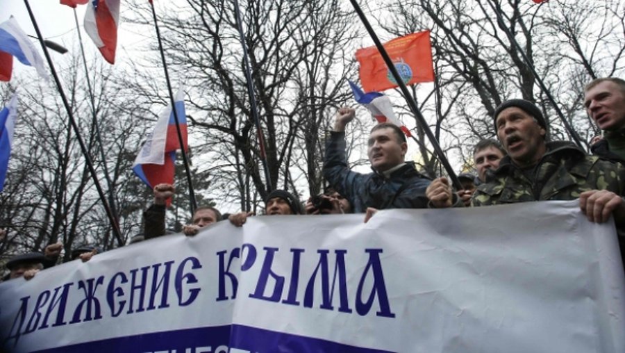 Совфед дал добро на использование российских вооруженных сил на территории Украины - В Мире