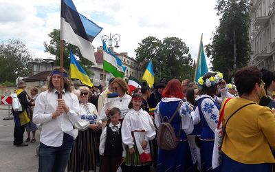 Эстонский национальный костюм: узор в культурной ткани народов Балтии - Висагинас и висагинцы