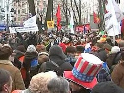 И правые, и псевдолевые, и либералы, и шоумены одним миром мазаны 

 - Литва и страны Балтии