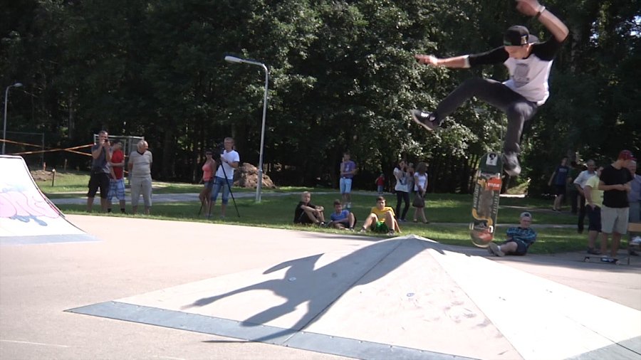 В Висагинасе состоялись соревнования по велоспорту BMX. - В Висагинасе