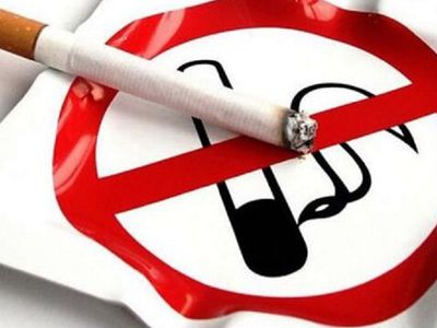 Депутат предлагает запретить курение не только около баров и кафе - Литва и страны Балтии