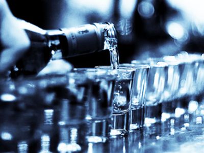 В Беларуси с 8 марта подорожала водка
 - В Мире