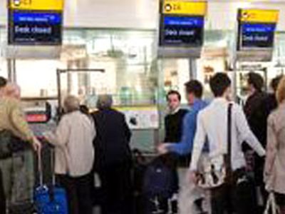 Число эмигрантов продолжает расти  - Литва и страны Балтии