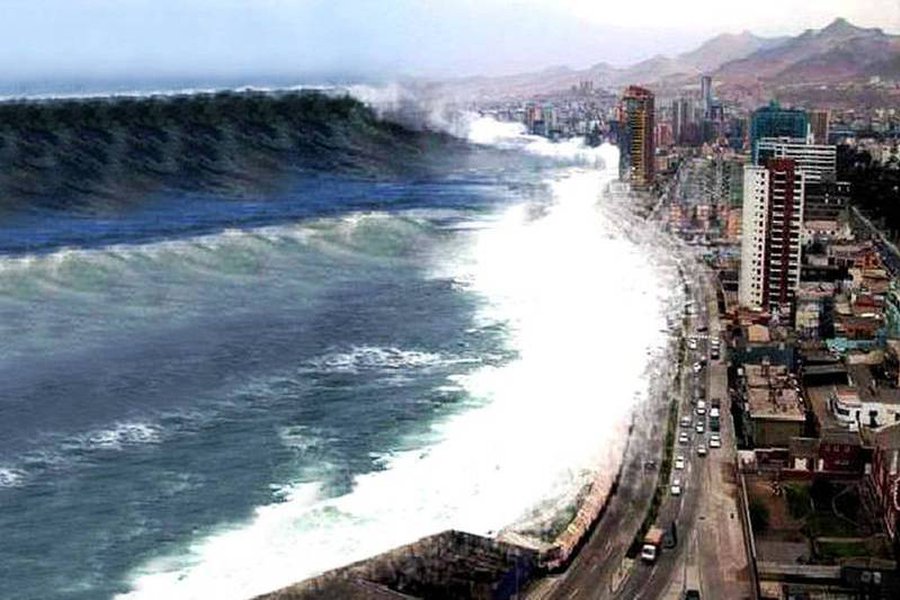 В Японии произошли сильные землетрясения, за которыми последовал цунами


 - В Мире