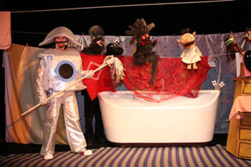«Мойдодыр» - в исполнении Белорусского театра кукол