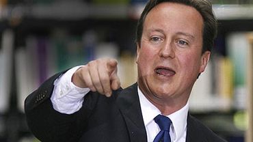 Кэмерон: Великобритания блокирует принятие налога на финансовые операции в странах ЕС