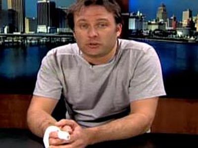 Голландский режиссер отобрал бомбу у «шахида-неудачника», не дав взорвать самолет - В Мире