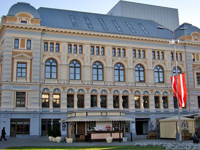 Рижский русский театр празднует 130 лет со дня основания - Культурные и спортивные мероприятия