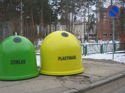 Новые контейнеры для вторсырья - В Висагинасе