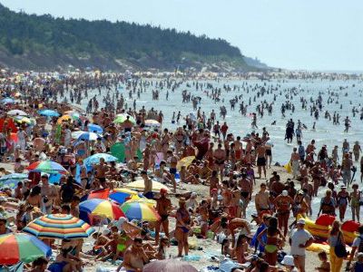 В Литве и Латвии — сильный прирост туристов из России - Литва и страны Балтии