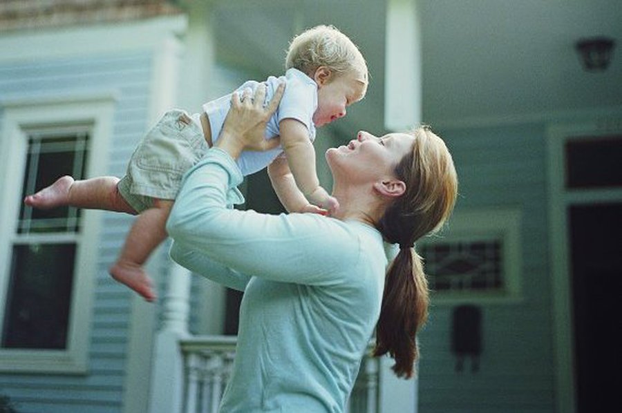 В Литве больше одиноких, зато образованных женщин по сравнению с другими странами ЕС - Литва и страны Балтии