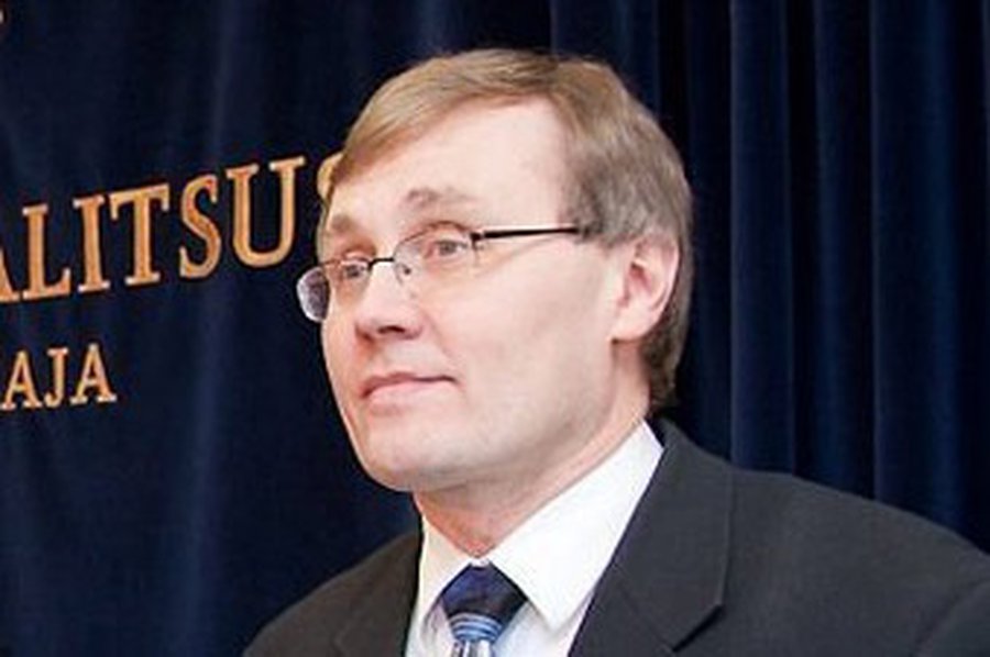 Эстонских чиновников заставят давать интервью на госязыке - Литва и страны Балтии