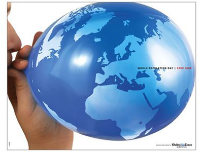 Всемирный день народонаселения
 - В Мире