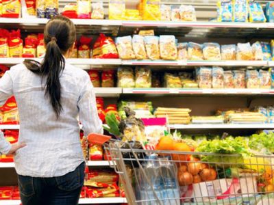 Парламентская комиссия не узрела дискриминации литовских потребителей из-за продуктов более низкого качества - Литва и страны Балтии