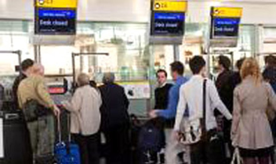 Число эмигрантов продолжает расти  - Литва и страны Балтии