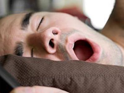 Храпуны «теряют» серое вещество                 - Наука и здоровье