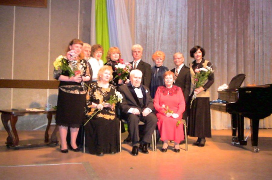 Звук романса чарует умы и сердца ...                                                                                                     - В Висагинасе