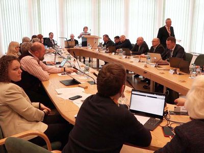 Совет утвердил бюджет самоуправления на 2020 год - В Висагинасе