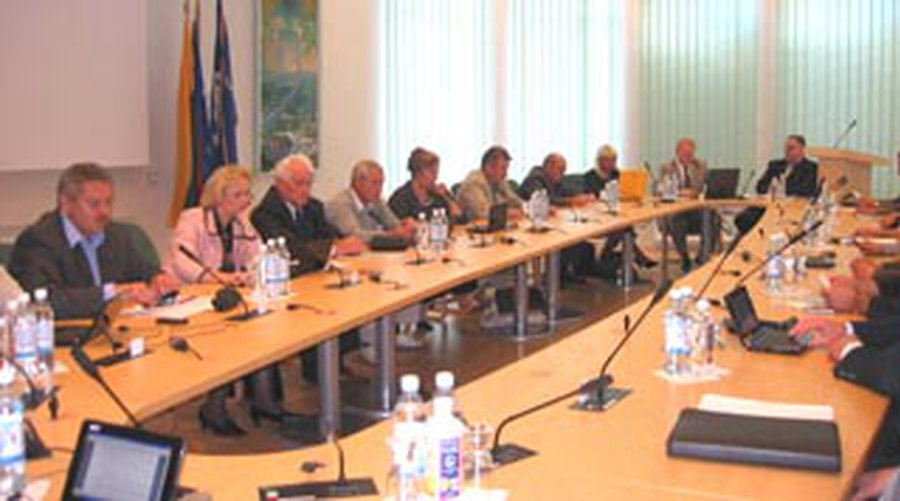 Совет утвердил число классных комплектов и дал добро дальнейшему ходу реорганизации культурных и спортивных учреждений

 - В Висагинасе