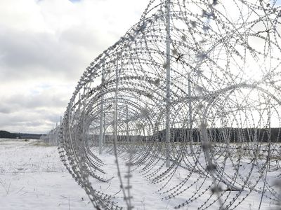 После внесения Сейм одобрил закон, утверждающий политику разворота нелегальных мигрантов - Литва и страны Балтии
