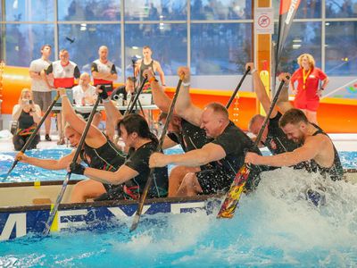 Зима не помеха: успех висагинских гребцов на лодках-драконах - Висагинас и висагинцы