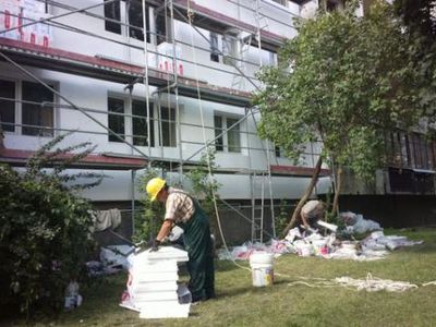 Старт великой реновации домов перенесен на октябрь, но строители предупреждают —
зимой работы остановятся или подорожают

 - Литва и страны Балтии