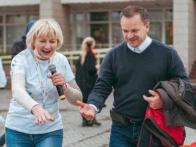 Интервью с мэром о визите в Славутич и о пешем походе в окрестностях Висагинаса (видео) - В Висагинасе