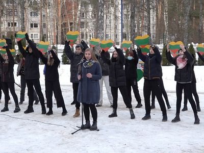 Академия творчества и искусств присоединилась к акции "Подари сердечко Литве" (видео) - В Висагинасе