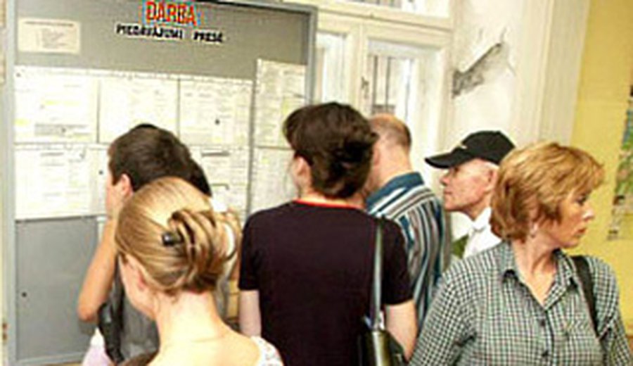 Сокращаются стипендии безработным  - Литва и страны Балтии