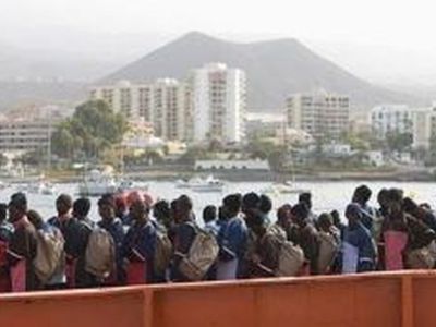 Великобритания ужесточает правила въезда трудовых мигрантов - В Мире