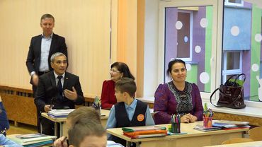 Висагинас посетила делегация из солнечного Туркменистана (видео)