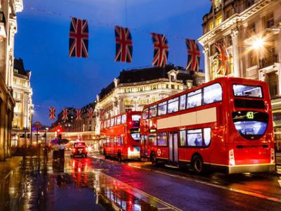 Литовка в Англии: Девушки приезжают сюда искать богатых мужей - Мир молодежи