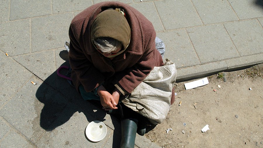 В продуктовой помощи нуждаются 225 000 жителей Литвы - Литва и страны Балтии