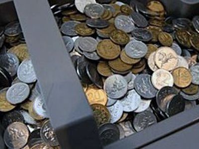 В Литве сократят зарплату бюджетникам на 10% - Литва и страны Балтии