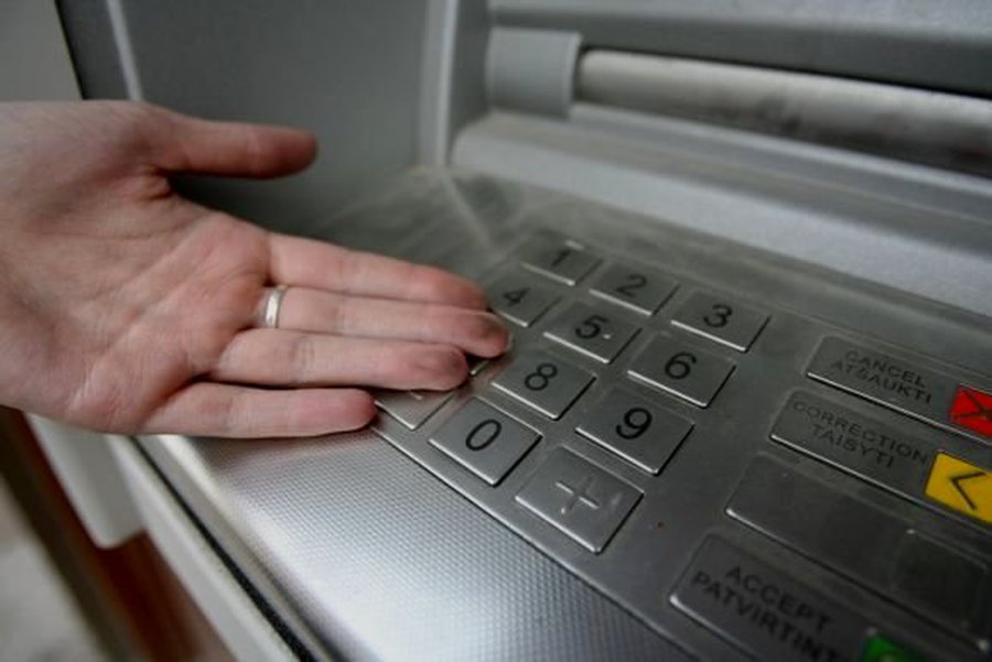 Скромные счета грабителей не интересуют                                 - Происшествия и криминал