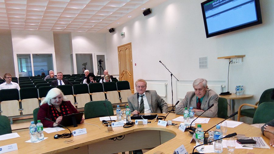 Директор спортцентра остается. Совет не принял решения об увольнении Н. Харламова - В Висагинасе