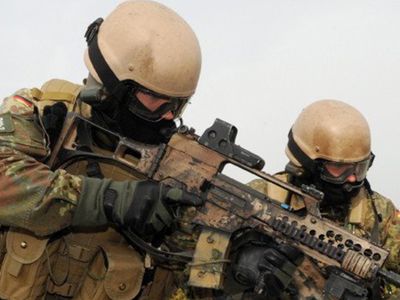 Берлин опроверг сообщения о привлечении спецназа для освобождения наблюдателей ОБСЕ - В Мире