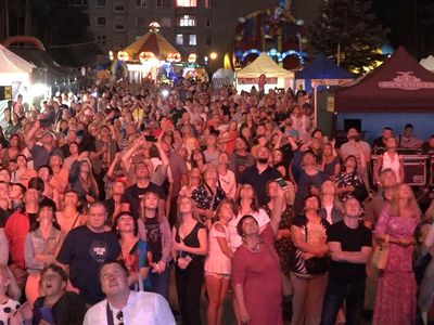 В Висагинасе отметили 45-летие города и 25-летие самоуправления (видео) - В Висагинасе