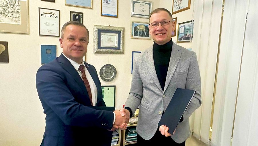 Подписан договор учреждения Висагинского центра биатлона - В Висагинасе