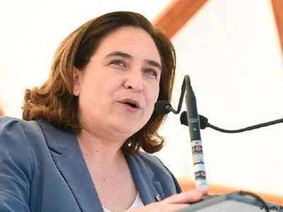 Мэр Барселоны выступила против независимости Каталонии - В Мире