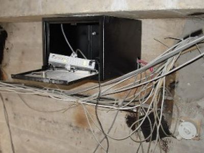 Кабель режут... - Происшествия и криминал