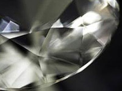 На Нептуне и Уране — океаны жидких алмазов с алмазными айсбергами - Наука и здоровье