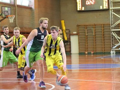 Определены победители и призеры турнира по баскетболу (видео) - В Висагинасе