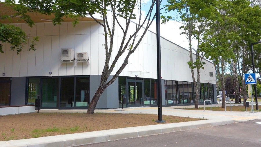 Работы по строительству висагинского автовокзала завершены, но самоуправление принимать объект не спешит (видео) - Новости регионов